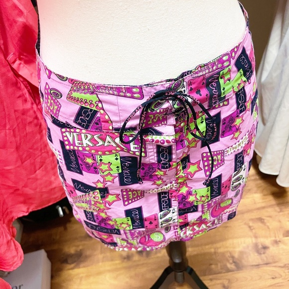 Authentic Versace RARE NWT Vintage Y2K Pink Vegas Star Mini Skirt - Picture 11 of 12